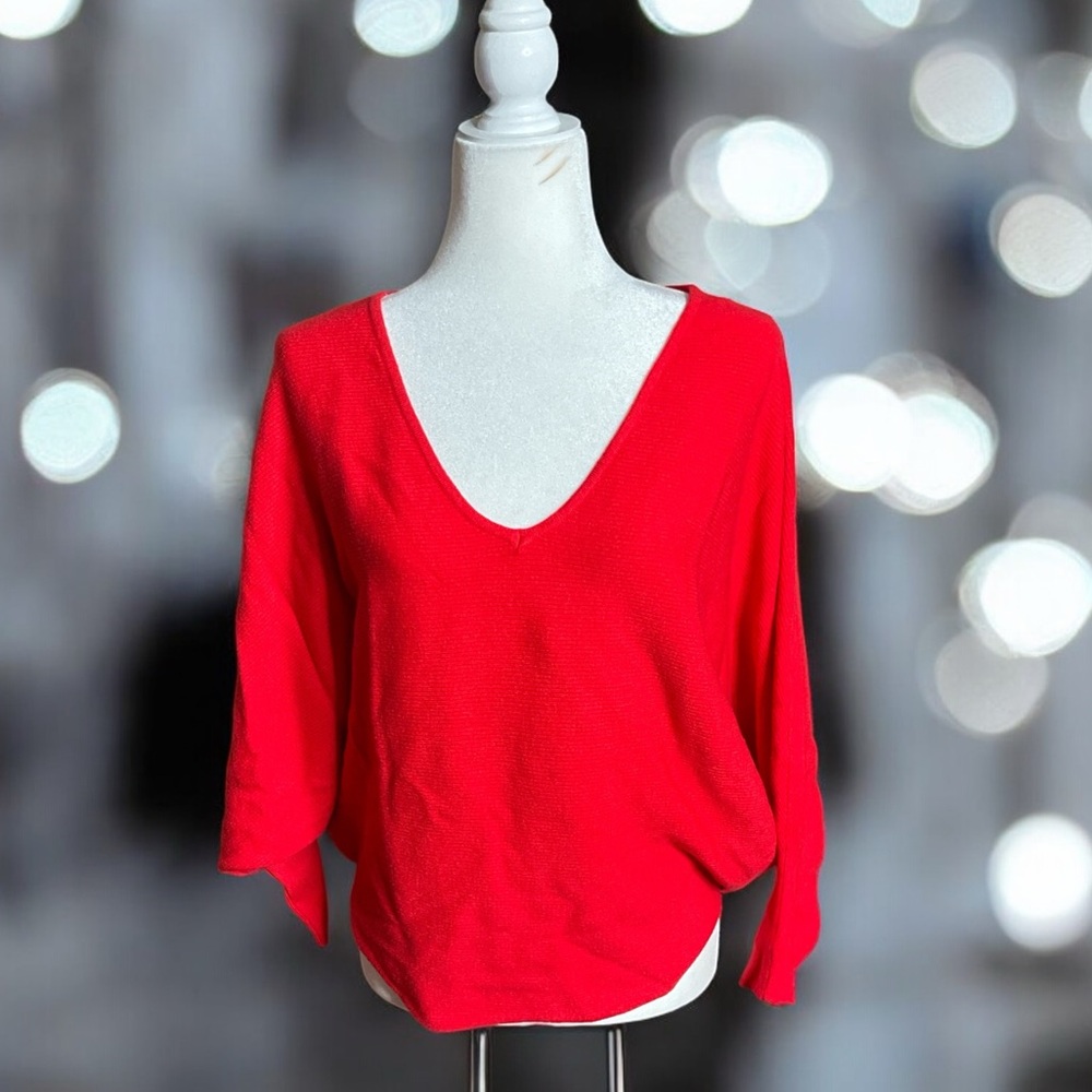 Kerisma Ryu v-neck sweater, size S/M